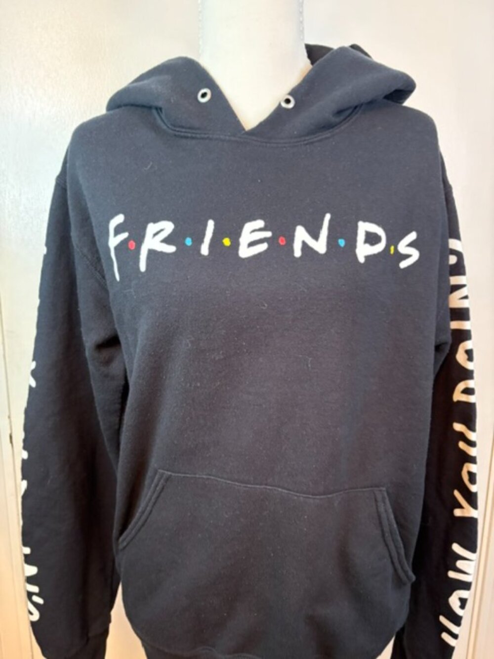 FRIENDS Black hoody sweatshirt - Picture 2 of 9